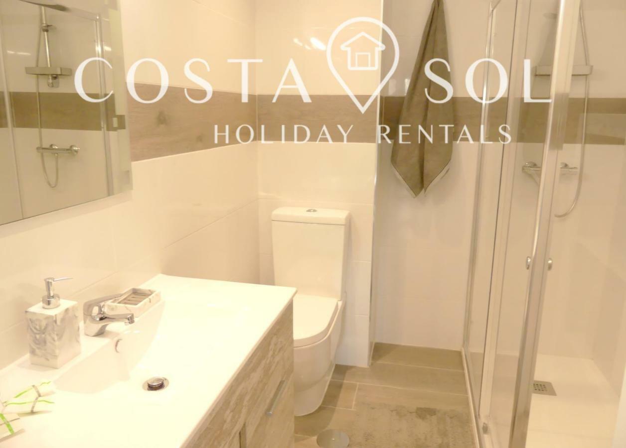 Apartamento Vacacional A 1 Minuto De La Playa - Carihuela Torremolinos Ngoại thất bức ảnh
