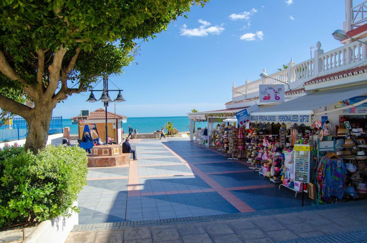 Apartamento Vacacional A 1 Minuto De La Playa - Carihuela Torremolinos Ngoại thất bức ảnh