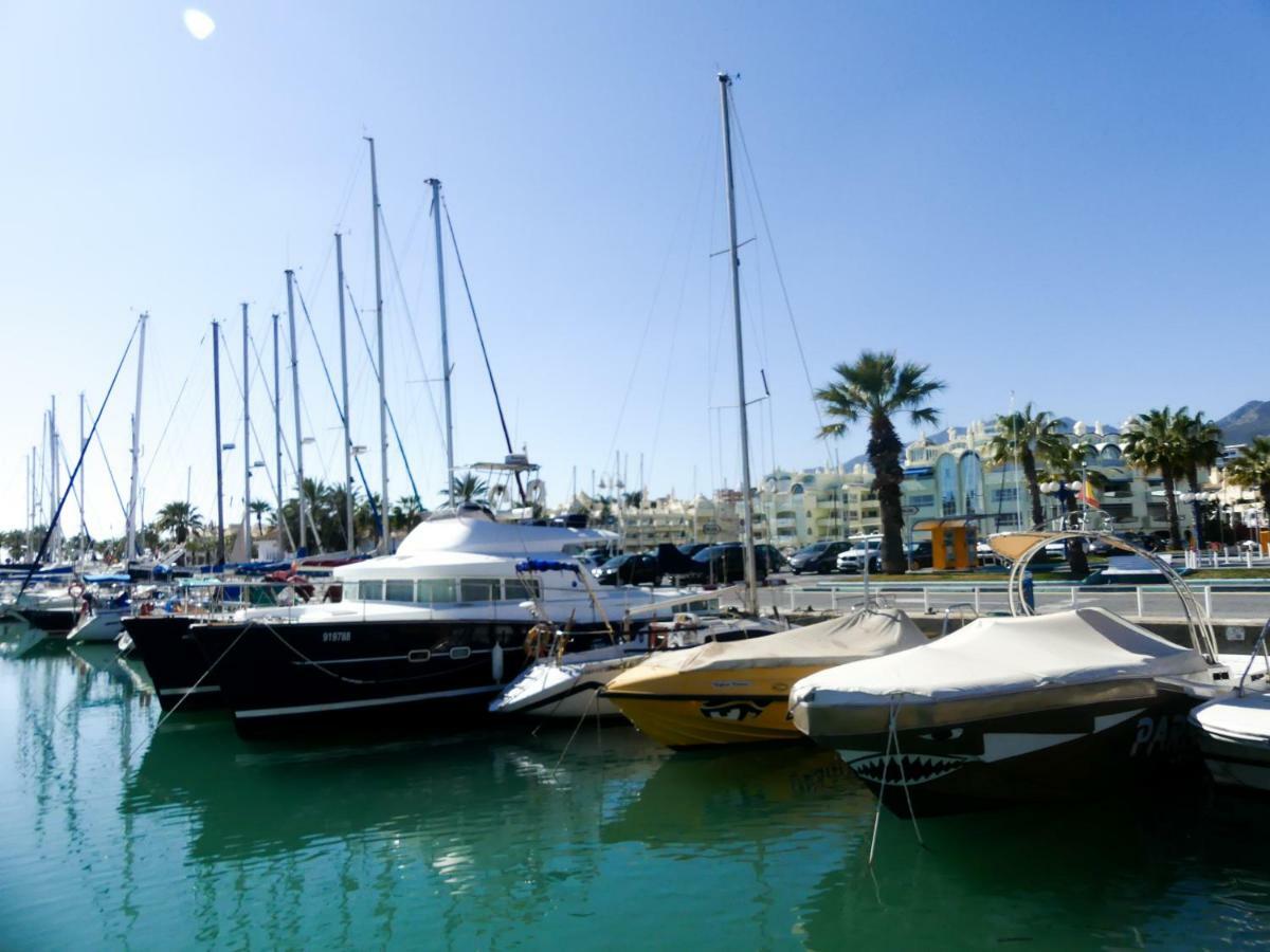 Apartamento Vacacional A 1 Minuto De La Playa - Carihuela Torremolinos Ngoại thất bức ảnh